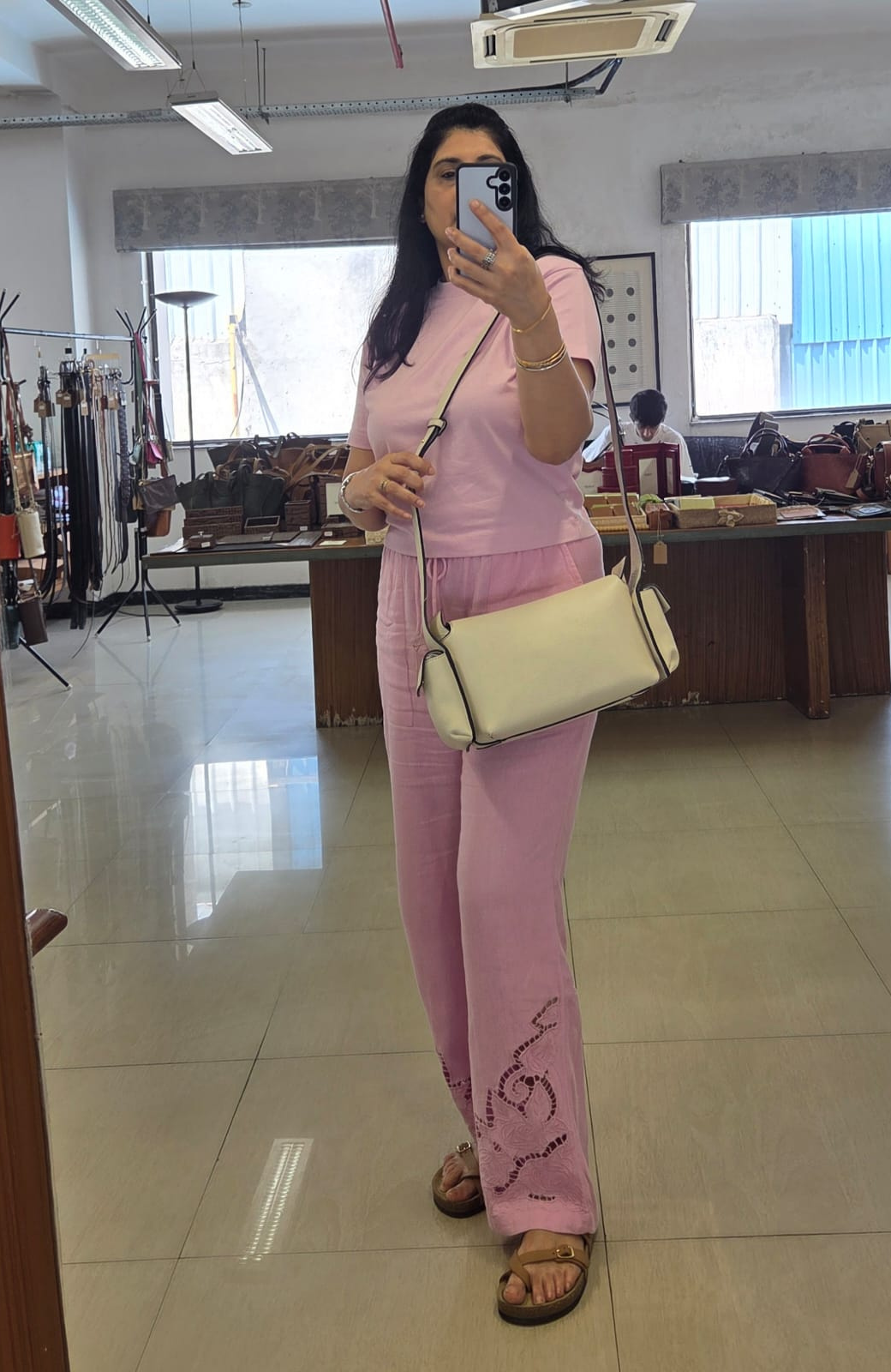 Pick Pockets Medium Sling Bag
